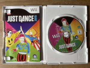 Nintendo Wii Just Dance 2015
