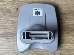 Nintendo 64 Transfer Pak