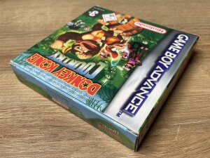Nintendo Game Boy Advance Donkey Kong Country
