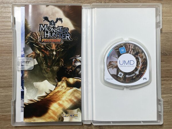 Sony PSP • Monster Hunter Freedom