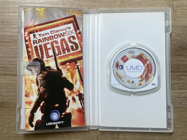 Sony PSP •  TOM CLANCYS RAINBOW SIX VEGAS