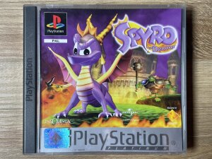 Sony PlayStation 1 Spyro The Dragon Platinum