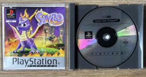 Sony PlayStation 1 Spyro The Dragon Platinum