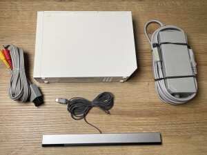 Nintendo Wii Konsole RVL-001 (EUR) white