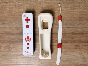 Wii Remote Plus -Toad Edition