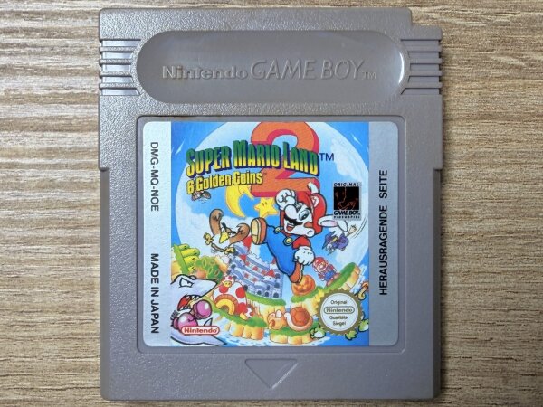 Nintendo GameBoy Classic Super Mario Land 2, 6 Golden Coins