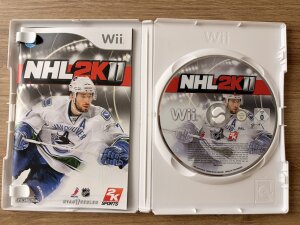 Nintendo Wii NHL 2K11