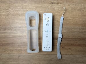 Wii Remote white