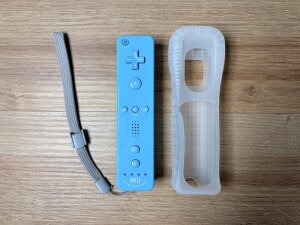 Wii Remote Plus blau