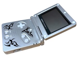 Nintendo Game Boy Advance SP Tribal Limited Edition - Silber