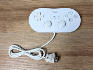 Wii Classic Controller-white