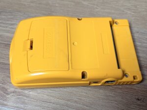 Nintendo Game Boy Color Gelb