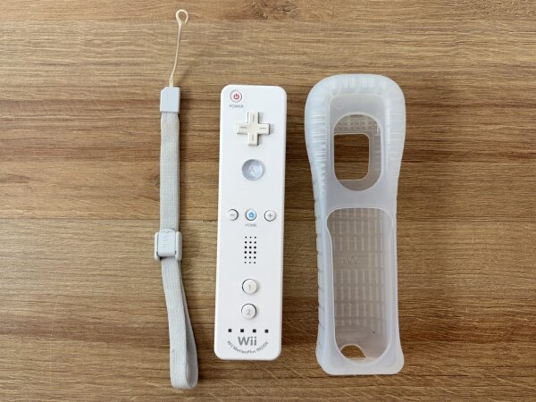 Wii Remote Plus white