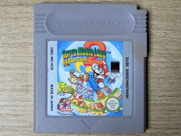 Nintendo GameBoy Classic Super Mario Land 2, 6 Golden Coins