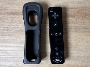 Wii Remote Plus schwarz