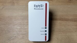 AVM FRITZ!Powerline 1260E Single-Adapter (WLAN-Access Point, deutschsprachige Version) weiß