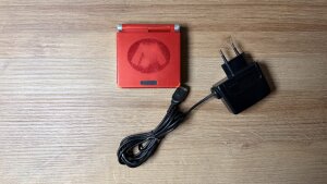 Nintendo Game Boy Advance SP – Mario Limited Edition Pak