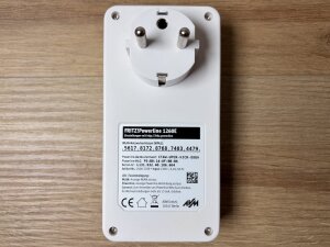 AVM FRITZ!Powerline 1260E Single-Adapter (WLAN-Access Point, deutschsprachige Version) weiß